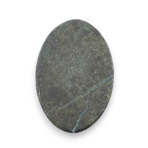 Stichtite carved cabochon 32x21 mm no 7 Stichtite carved cabochon 32x21 mm no 7
