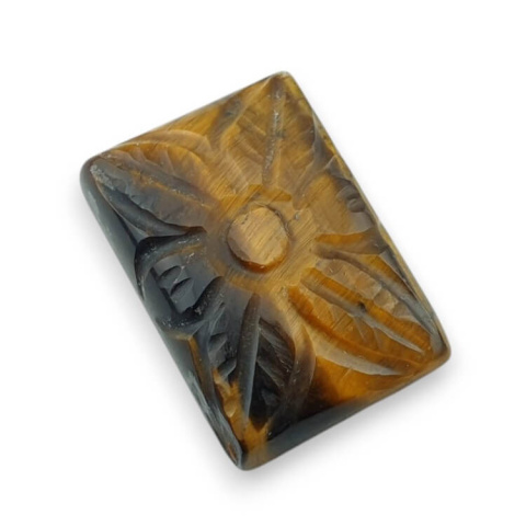 Tiger's eye cabochon carved 22x15 mm no. 31 Tiger's eye cabochon carved 22x15 mm no. 31