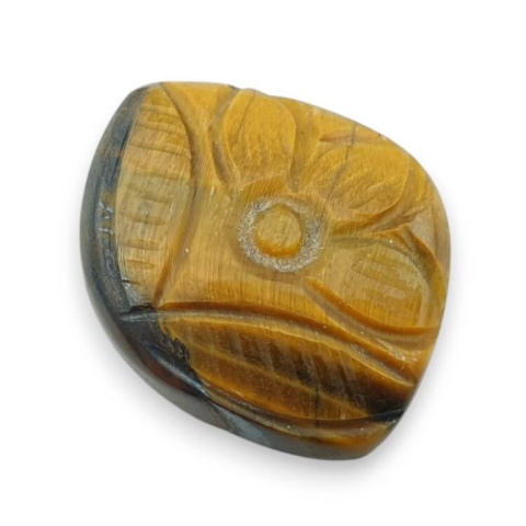 Tiger's eye cabochon carved 29x23 mm no 49 Tiger's eye cabochon carved 29x23 mm no 49