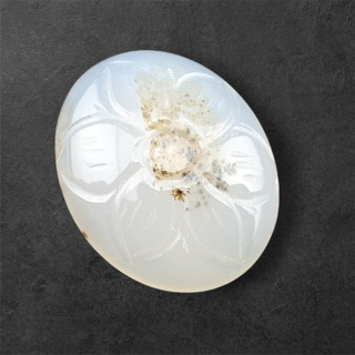 Montana agate carved cabochon 21x17 mm no 70