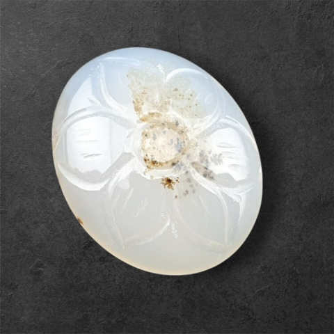 Agate montana carving cabochon 21x17 mm no 70 Agate montana carving cabochon 21x17 mm no 70