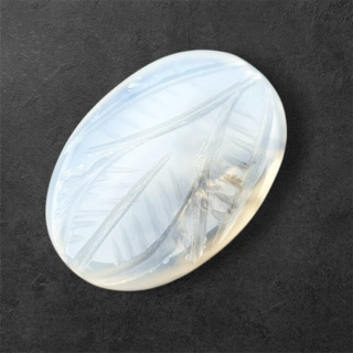Agat montana kaboszon carving 23x16 mm nr 81