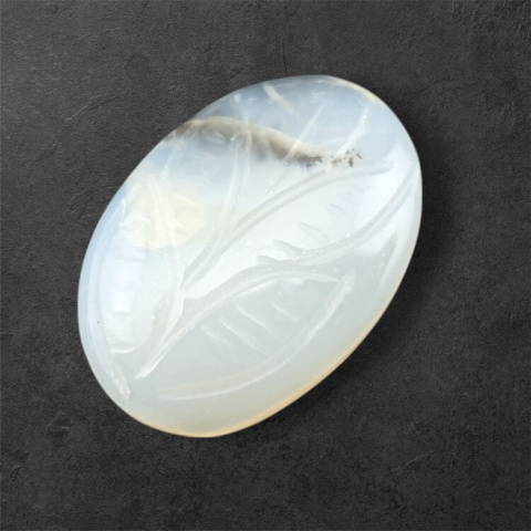 Agate montana carved cabochon 23x17 mm no 66 Agate montana carved cabochon 23x17 mm no 66