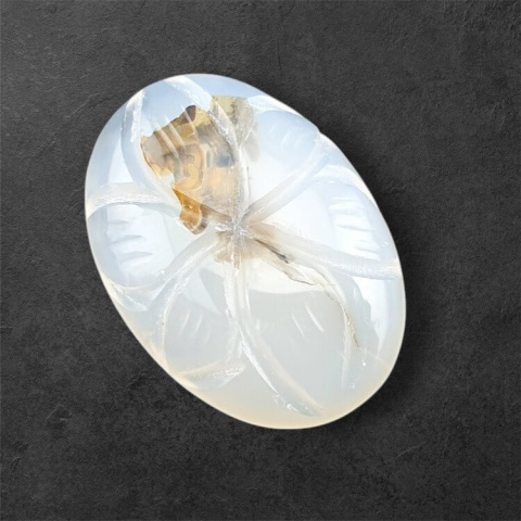Agat montana kaboszon carving 24x17 mm nr 62 Agat montana kaboszon carving 24x17 mm nr 62