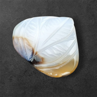 Agat montana kaboszon carving 24x20 mm nr 35