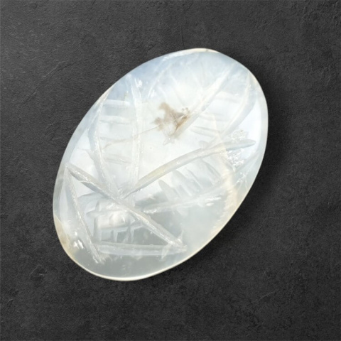 Agate montana carving cabochon 26x17 mm no 36 Agate montana carving cabochon 26x17 mm no 36