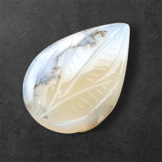 Agat montana kaboszon carving 26x18 mm nr 64