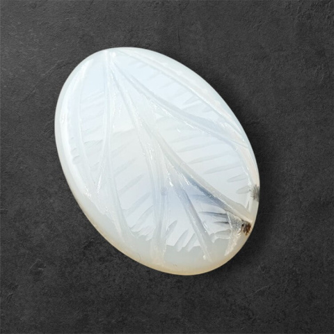 Agat montana kaboszon carving 27x19 mm nr 46 Agat montana kaboszon carving 27x19 mm nr 46