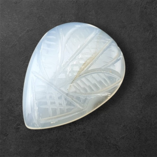 Agat montana kaboszon carving 28x21 mm nr 57