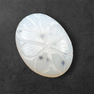 Agat montana kaboszon carving 29x22 mm nr 7