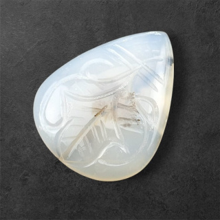 Agat montana kaboszon carving 31x24 mm nr 37
