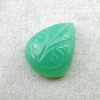 Chalcedon chryzo kaboszon carving 18x14 mm nr 94