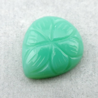 Chalcedon chryzo kaboszon carving 20x18 mm nr 79
