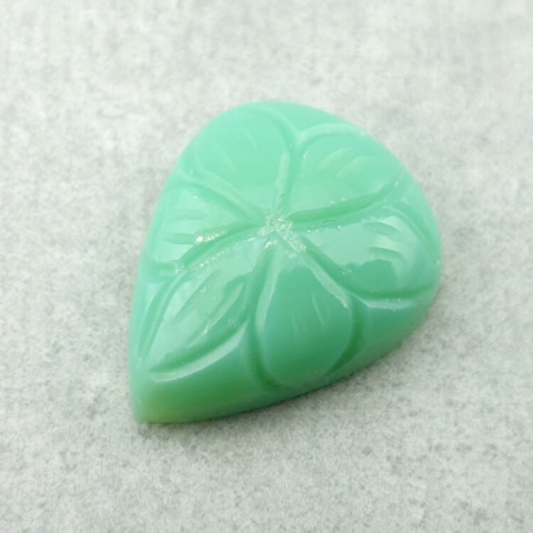 Chalcedony chryso cabochon carving 21x17 mm no. 59 Chalcedony chryso cabochon carving 21x17 mm no. 59