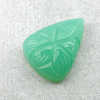 Chalcedon chryzo kaboszon carving 22x17 mm nr 53