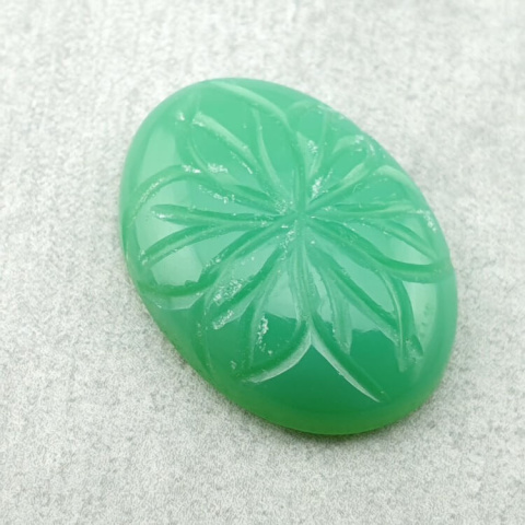 Chalcedon chryzo kaboszon carving 25x18 mm nr 3 Chalcedon chryzo kaboszon carving 25x18 mm nr 3