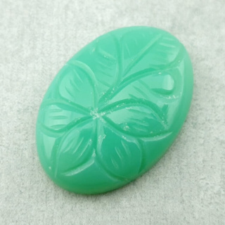 Chalcedony chryso cabochon carving 31x22 mm no. 67