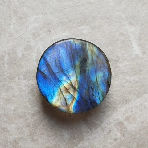 Labradorite cabochon carved fi 21 mm no 199 Labradorite cabochon carved fi 21 mm no 199