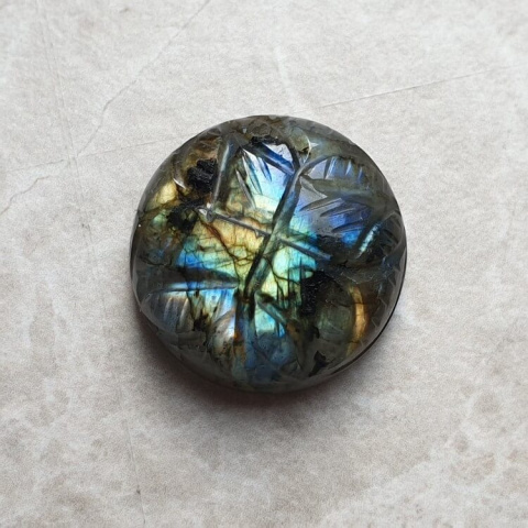 Labradorite cabochon carved fi 22 mm no. 138 Labradorite cabochon carved fi 22 mm no. 138