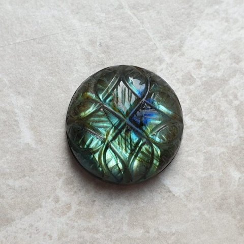 Labradorite cabochon carved fi 22 mm no 151 Labradorite cabochon carved fi 22 mm no 151