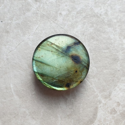 Labradorite cabochon carved fi 22 mm no 151 Labradorite cabochon carved fi 22 mm no 151