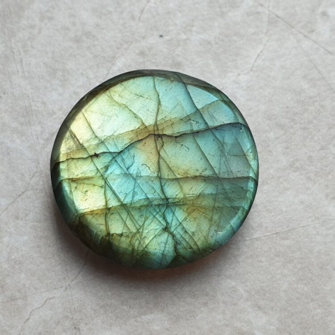 Labradorite cabochon carved fi 22 mm no 169 Labradorite cabochon carved fi 22 mm no 169