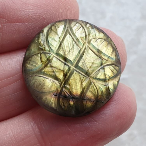 Labradorite cabochon carved fi 23 mm no. 123 Labradorite cabochon carved fi 23 mm no. 123