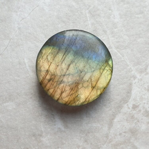 Labradorite cabochon carved fi 23 mm no. 143 Labradorite cabochon carved fi 23 mm no. 143
