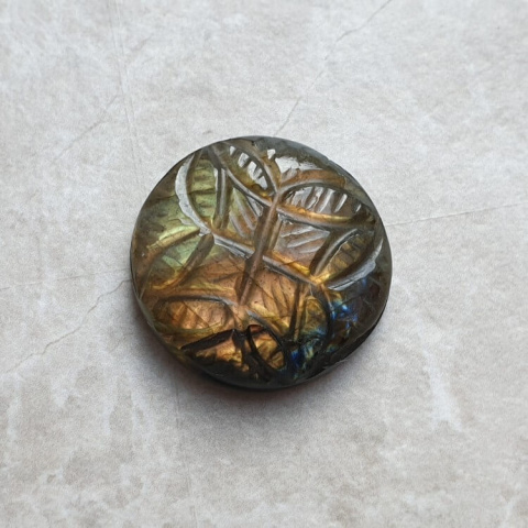 Labradorite cabochon carved fi 23 mm no 175 Labradorite cabochon carved fi 23 mm no 175