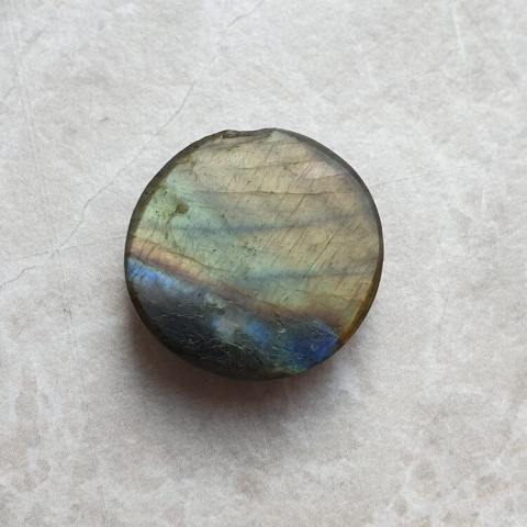 Labradorite cabochon carved fi 23 mm no 175 Labradorite cabochon carved fi 23 mm no 175