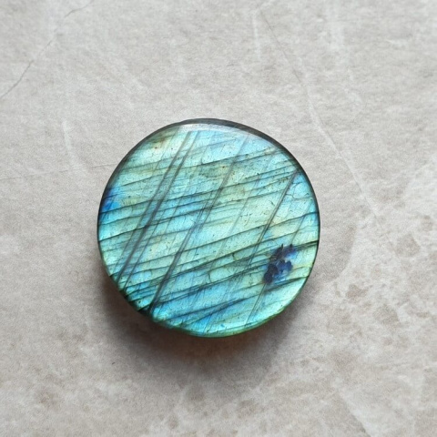 Labradorite cabochon carved fi 24 mm no 164 Labradorite cabochon carved fi 24 mm no 164