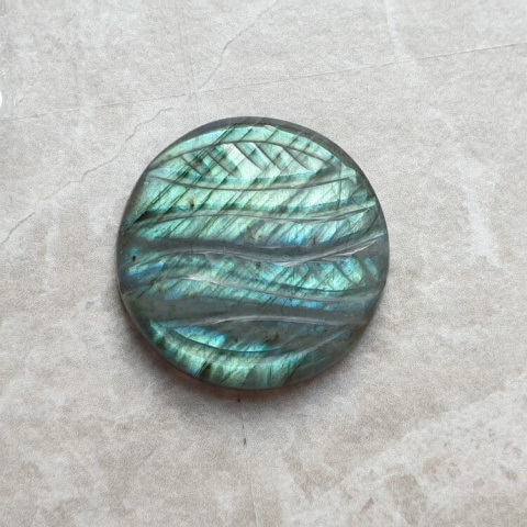 Labradorite cabochon carved fi 24 mm no 192 Labradorite cabochon carved fi 24 mm no 192