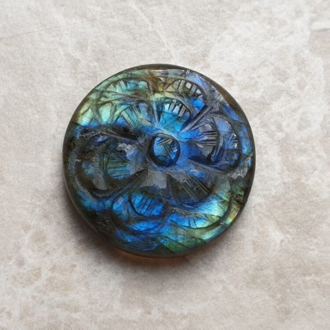 Labradorite cabochon carved fi 25 mm no 127 Labradorite cabochon carved fi 25 mm no 127