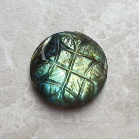 Labradorite cabochon carved fi 25 mm no 159 Labradorite cabochon carved fi 25 mm no 159