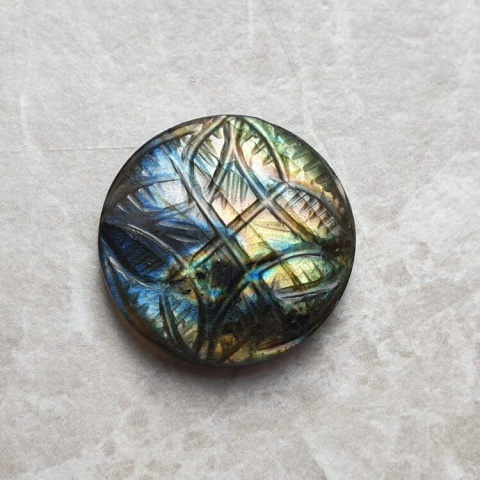 Labradorite cabochon carved fi 25 mm no 161 Labradorite cabochon carved fi 25 mm no 161
