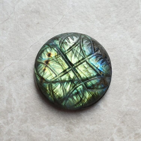 Labradorite cabochon carved fi 25 mm no. 165 Labradorite cabochon carved fi 25 mm no. 165