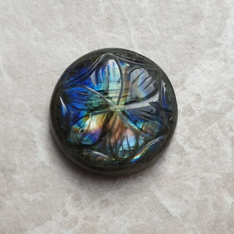 Labradorite cabochon carved fi 26 mm no 128 Labradorite cabochon carved fi 26 mm no 128