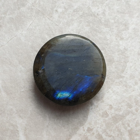 Labradorite cabochon carved fi 26 mm no 128 Labradorite cabochon carved fi 26 mm no 128
