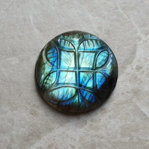 Labradorite cabochon carved fi 26 mm no 144 Labradorite cabochon carved fi 26 mm no 144