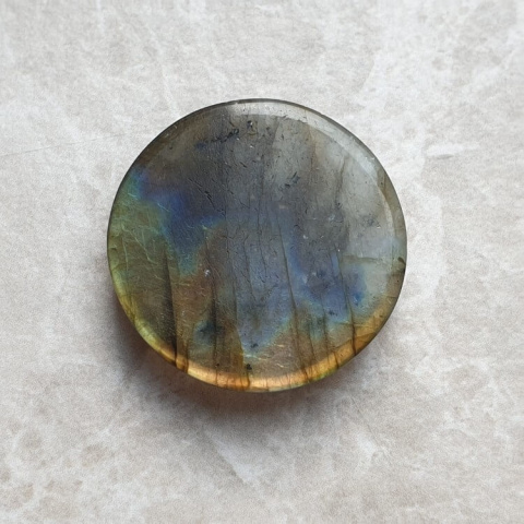 Labradorite cabochon carved fi 27 mm no 124 Labradorite cabochon carved fi 27 mm no 124