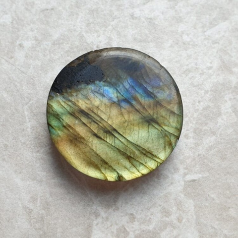 Labradorite cabochon carved fi 27 mm no 129 Labradorite cabochon carved fi 27 mm no 129