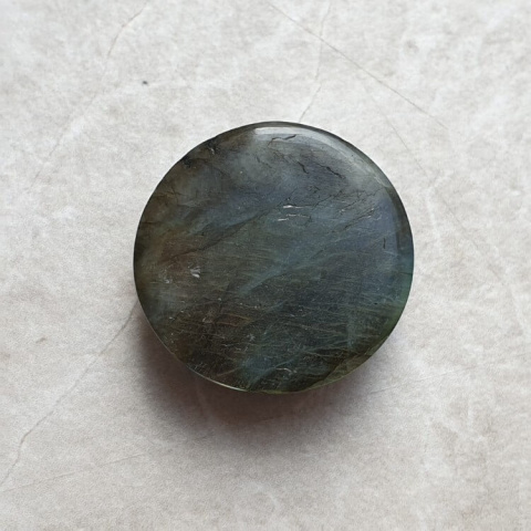 Labradorite cabochon carved fi 27 mm no 168 Labradorite cabochon carved fi 27 mm no 168