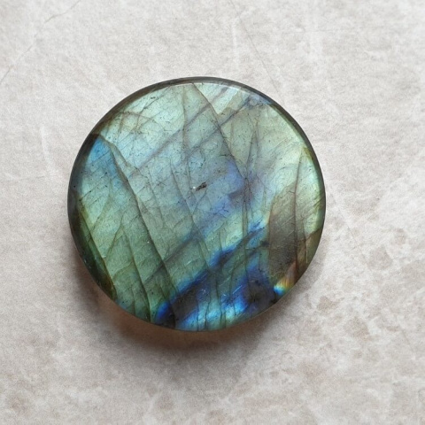 Labradorite cabochon carved fi 28 mm no 135 Labradorite cabochon carved fi 28 mm no 135