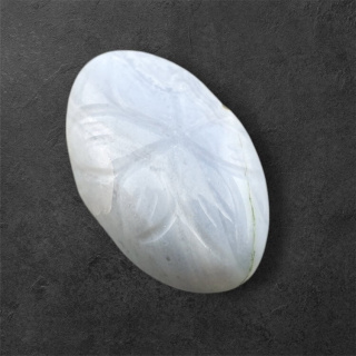 Agat blue lace kaboszon carving 23x15 mm nr 43