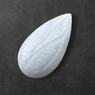 Agat blue lace kaboszon carving 25x13 mm nr 65