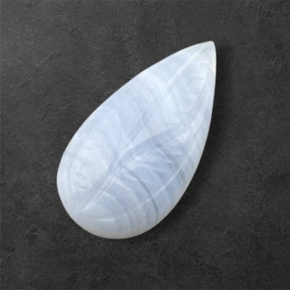 Agat blue lace kaboszon carving 28x15 mm nr 71