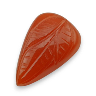 Carnelian carved cabochon 23x15 mm no 16