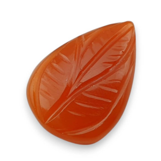 Carnelian carved cabochon 23x16 mm no 11