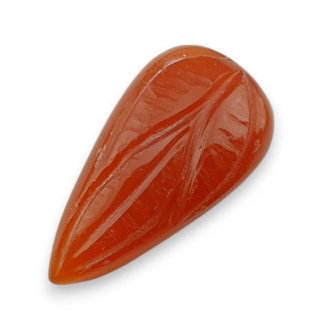 Carnelian carved cabochon 24x13 mm no 34