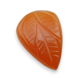 Carnelian carved cabochon 24x18 mm no 48